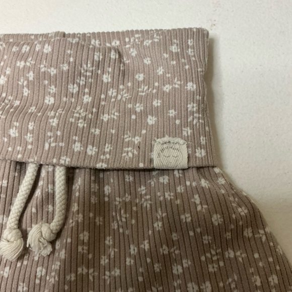 2 Sweet Cheeks Handmade Floral Ribbed Harem Shorts 18-24M Boho - Picture 2 of 6